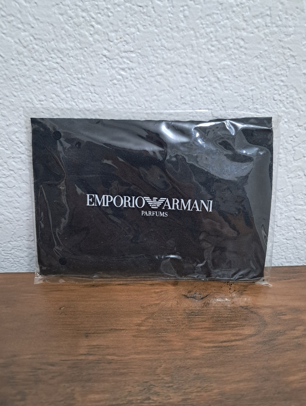 NWT Emporio Armani Parfums Passport Holder Slim Wallet Gray Faux Leather Travel